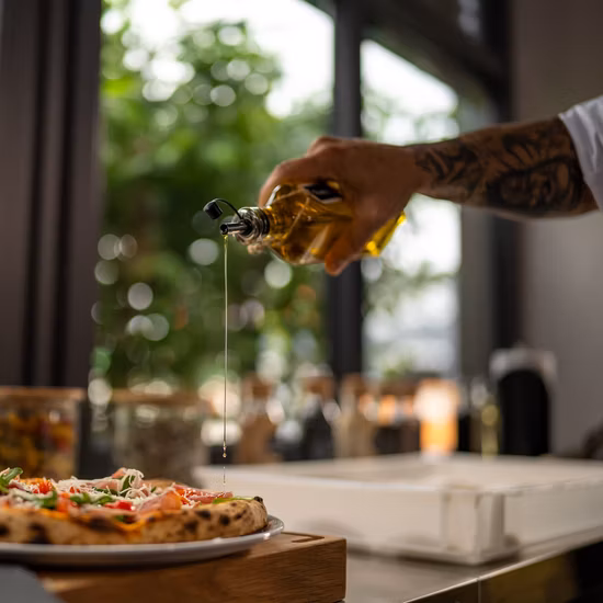 LEDライト付きペストリーショーケース、4面ガラスショーケース、クーラー、冷凍庫、冷蔵庫、スライドドア冷蔵庫